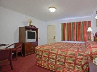 Americas Best Value Inn & Suites Кламат Фолс Стая снимка